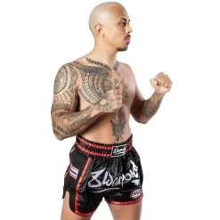 8 Weapons Muay Thai Short Super Mesh Zwart Rood -Boksen Winkel 8 weapons 8 weapons muay thai short super mesh zwa 4