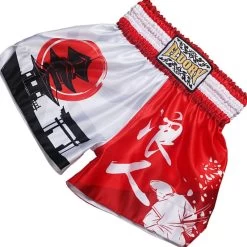 Fluory Muay Thai Short Kickboks Broek Samurai Rood Wit MTSF24 11 Fluory Muay Thai Short Kickboks Broek Samurai Rood Wit MTSF24 -Boksen Winkel fluory fluory muay thai short kickboks broek samur 4