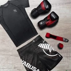 Hayabusa Chikara 4.0 Fight Shorts Black - Vechtsport Shop Nederland -Boksen Winkel hayabusa hayabusa chikara 40 fight shorts black ve 2