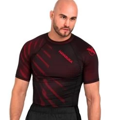 Hayabusa Odor Resist Rash Guard S/S Rood -Boksen Winkel hayabusa hayabusa odor resist rash guard s s rood 4