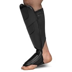 Hayabusa T3 Full Back MMA Scheenbeschermers Zwart -Boksen Winkel hayabusa hayabusa t3 full back mma scheenbescherme 1