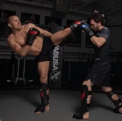 Hayabusa T3 Striking Shinguards Kickboks Scheenbeschermers Zwart Blauw