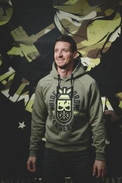 Hoodie PRiDEorDiE Dangerous Khaki -Boksen Winkel pride or die hoodie prideordie dangerous khaki 6