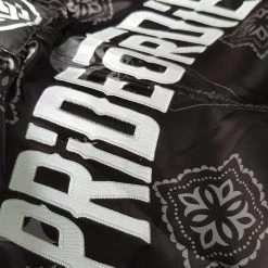 Pride Or Die Muay Thai Shorts RISE Zwart Wit -Boksen Winkel pride or die pride or die muay thai shorts rise zw 6