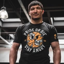 PRiDEorDiE T Shirt Stay Angry Zwart -Boksen Winkel pride or die prideordie t shirt stay angry zwart 4