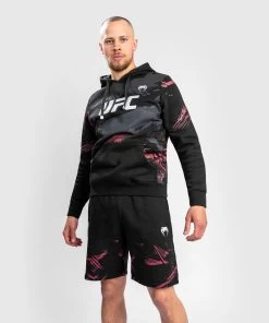 UFC Venum Authentic Fight Week 2.0 Hoodie Zwart Rood -Boksen Winkel ufc venum ufc venum authentic fight week 20 hoodie 3