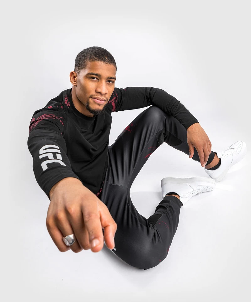 UFC Venum Authentic Fight Week 2.0 L/S Shirt Zwart Rood 8 UFC Venum Authentic Fight Week 2.0 L/S Shirt Zwart Rood - Afbeelding 6