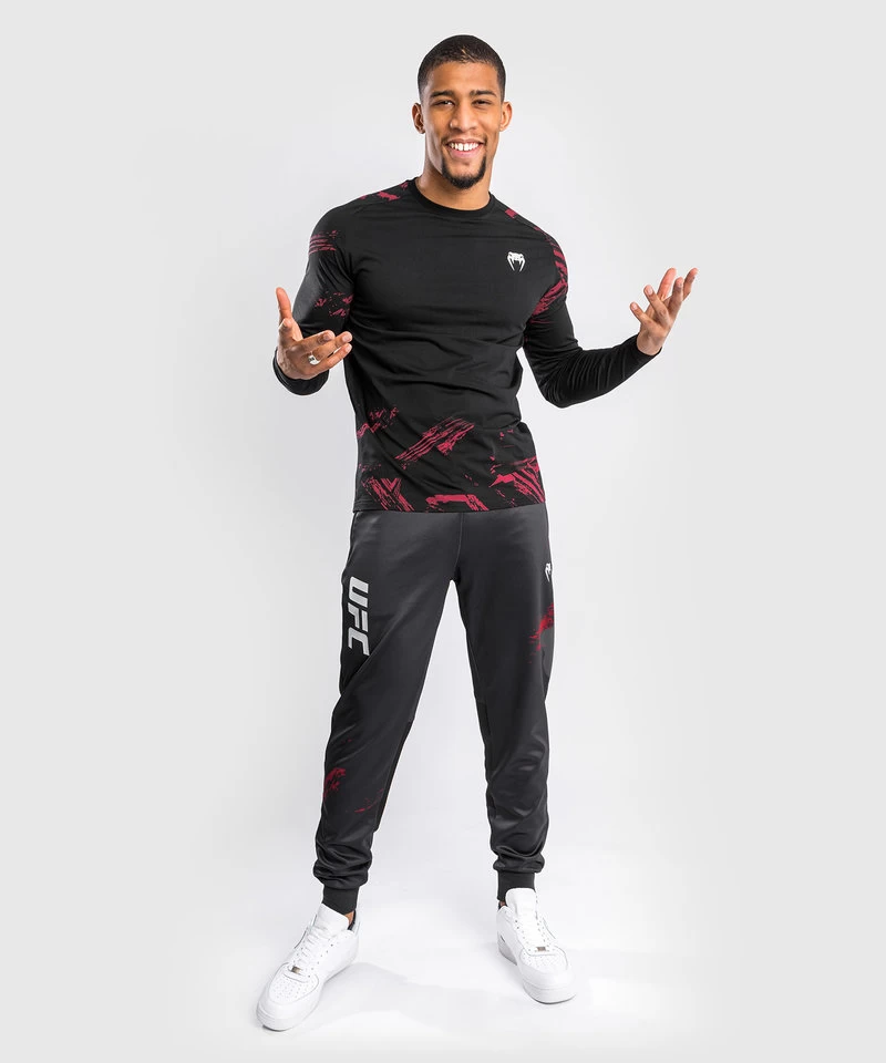 UFC Venum Authentic Fight Week 2.0 L/S Shirt Zwart Rood 12 UFC Venum Authentic Fight Week 2.0 L/S Shirt Zwart Rood - Afbeelding 10