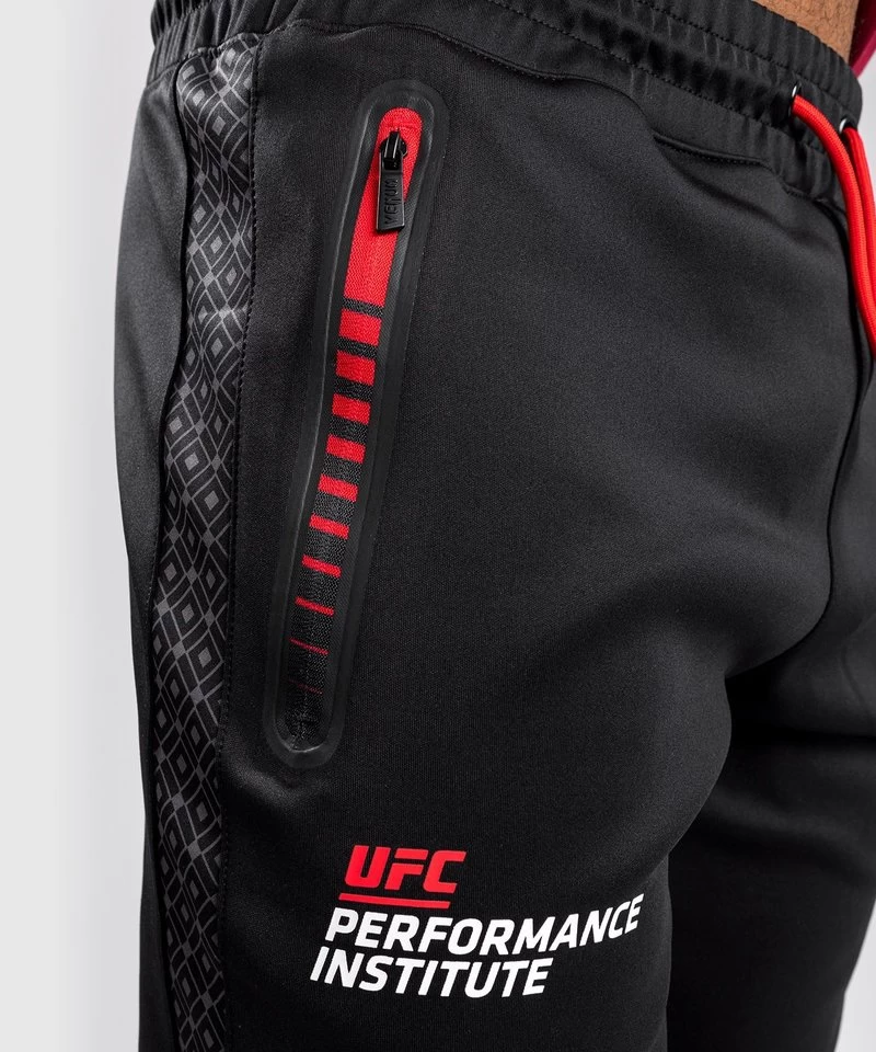 UFC X Venum Performance Institute Joggingbroek Zwart Rood 7 UFC X Venum Performance Institute Joggingbroek Zwart Rood - Afbeelding 5