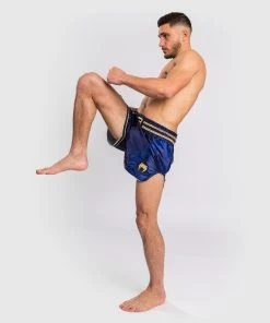 RAJADAMNERN X Venum Muay Thai Short Marineblauw 21 RAJADAMNERN X Venum Muay Thai Short Marineblauw -Boksen Winkel venum rajadamnern x venum muay thai short marinebl 9