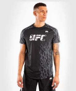 UFC Venum Authentic Fight Week Performance S/S T-shirt Zwart -Boksen Winkel venum ufc venum authentic fight week performance s 5