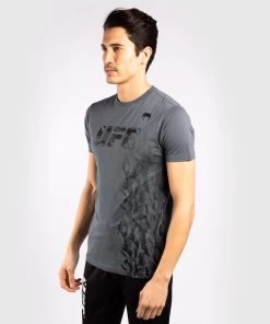 UFC Venum Authentic Fight Week T-shirt Grijs -Boksen Winkel venum ufc venum authentic fight week t shirt grijs 2