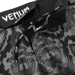 Venum Amazonia 5.0 MMA Fight Shorts Zwart MMA Fightwear 14 Venum Amazonia 5.0 MMA Fight Shorts Zwart MMA Fightwear -Boksen Winkel venum venum amazonia 50 mma fight shorts zwart mma 6