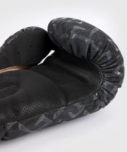 Venum Assassin's Creed Reloaded Bokshandschoenen Zwart 15 Venum Assassin's Creed Reloaded Bokshandschoenen Zwart -Boksen Winkel venum venum assassins creed reloaded bokshandschoe 6