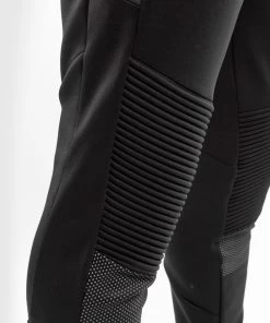 Venum Athletics Joggingbroek Zwart Goud -Boksen Winkel venum venum athletics joggingbroek zwart goud 9