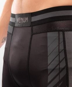Venum Athletics Vale Tudo Compressie Short Zwart Goud -Boksen Winkel venum venum athletics vale tudo compressie short z 8