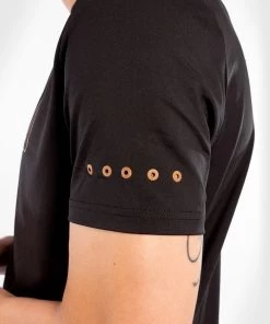 Venum Classic Evo Dry-Tech T-shirt Zwart Brons -Boksen Winkel venum venum classic evo dry tech t shirt zwart bro 6