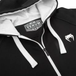 Venum Contender 3.0 Hoody Zwart Wit By Venum Fightwear 15 Venum Contender 3.0 Hoody Zwart Wit By Venum Fightwear -Boksen Winkel venum venum contender 30 hoody zwart wit by venum 3