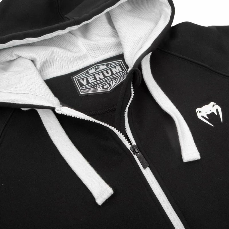 Venum Contender 3.0 Hoody Zwart Wit By Venum Fightwear 6 Venum Contender 3.0 Hoody Zwart Wit By Venum Fightwear - Afbeelding 4