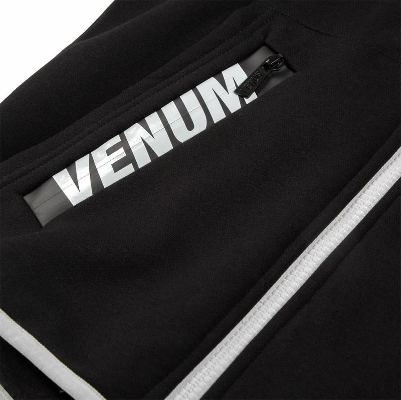 Venum Contender 3.0 Hoody Zwart Wit By Venum Fightwear 8 Venum Contender 3.0 Hoody Zwart Wit By Venum Fightwear - Afbeelding 6