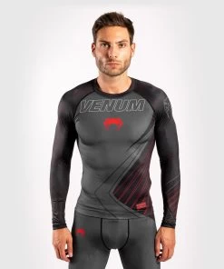 Venum Contender 5.0 Rashguards L/S Zwart Rood -Boksen Winkel venum venum contender 50 rashguards l s zwart rood 5