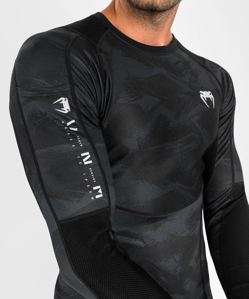 Venum Electron 3.0 Rash Guard Compressie Shirt L/S Zwart 4 Venum Electron 3.0 Rash Guard Compressie Shirt L/S Zwart - Afbeelding 2