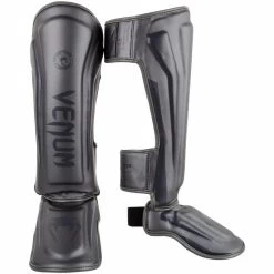 Venum Elite Stand Up Shinguards Scheenbeschermer Grijs -Boksen Winkel venum venum elite stand up shinguards scheenbesche 1