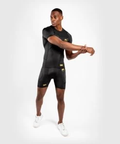 Venum G-Fit Compressie Short Zwart Goud 21 Venum G-Fit Compressie Short Zwart Goud -Boksen Winkel venum venum g fit compressie short zwart goud 9