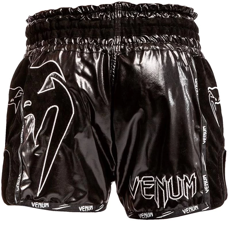Venum GIANT INFINITE Muay Thai Kickboks Broekje Zwart Zwart 3 Venum GIANT INFINITE Muay Thai Kickboks Broekje Zwart Zwart