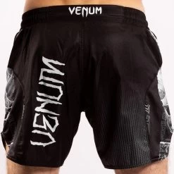 Venum GLDTR 4.0 Fightshorts Zwart Wit 19 Venum GLDTR 4.0 Fightshorts Zwart Wit -Boksen Winkel venum venum gldtr 40 fightshorts zwart wit 7