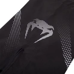 Venum Jaws MMA Fight Shorts Zwart Wit Venum Kleding -Boksen Winkel venum venum jaws mma fight shorts zwart wit venum 4