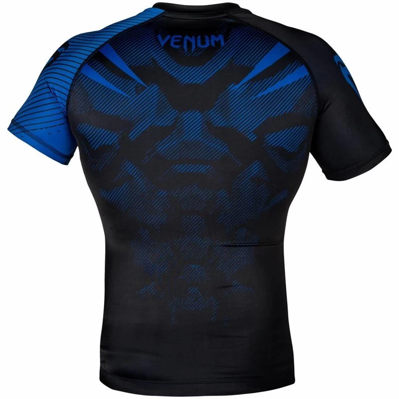 Venum NOGI 2.0 Rashguard S/S Zwart Blauw Vechtsport Winkel 6 Venum NOGI 2.0 Rashguard S/S Zwart Blauw Vechtsport Winkel - Afbeelding 4
