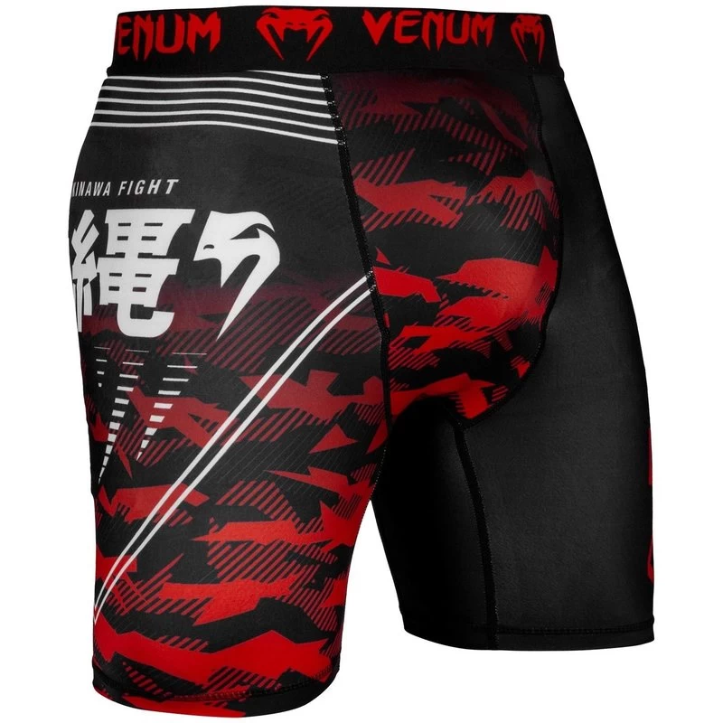 Venum Okinawa 2.0 Compression Short Zwart Wit Rood 4 Venum Okinawa 2.0 Compression Short Zwart Wit Rood - Afbeelding 2