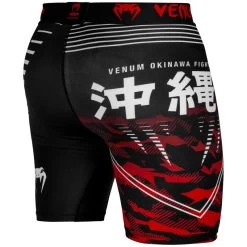 Venum Okinawa 2.0 Compression Short Zwart Wit Rood 13 Venum Okinawa 2.0 Compression Short Zwart Wit Rood -Boksen Winkel venum venum okinawa 20 compression short zwart wit 5