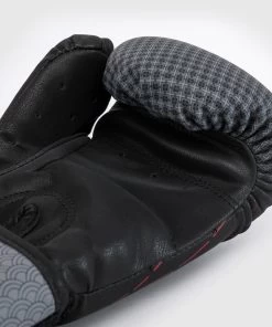 Venum OKINAWA 3.0 Bokshandschoenen Kinderen Zwart Rood -Boksen Winkel venum venum okinawa 30 bokshandschoenen kinderen z 3