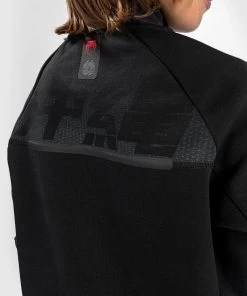 Venum OKINAWA 3.0 Trainingsjack Kinderen Zwart Rood 15 Venum OKINAWA 3.0 Trainingsjack Kinderen Zwart Rood -Boksen Winkel venum venum okinawa 30 trainingsjack kinderen zwar 4