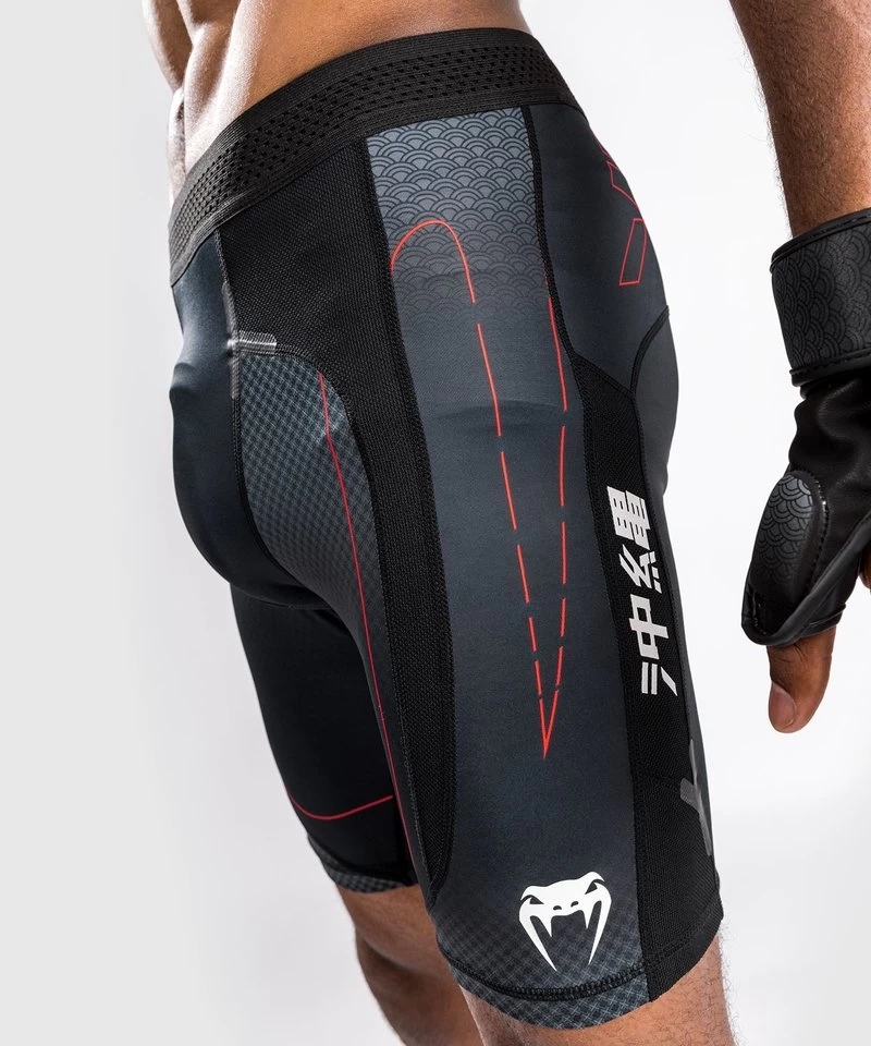 Venum OKINAWA 3.0 Vale Tudo Short Zwart Rood 9 Venum OKINAWA 3.0 Vale Tudo Short Zwart Rood - Afbeelding 7