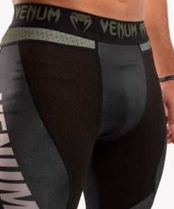Venum ONE FC Impact Compression Tights Legging Kaki Zwart -Boksen Winkel venum venum one fc impact compression tights leggi 26
