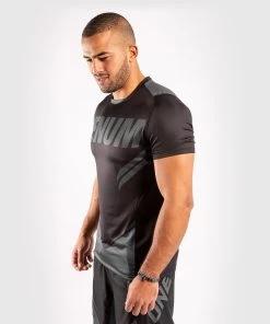 Venum ONE FC Impact Dry Tech T-shirt Zwart Zwart -Boksen Winkel venum venum one fc impact dry tech t shirt zwart z 6