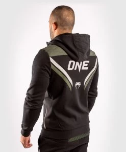 Venum ONE FC Impact Hoodie Zwart Kaki -Boksen Winkel venum venum one fc impact hoodie zwart kaki 4