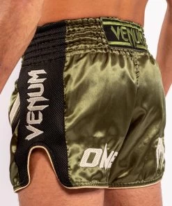 Venum ONE FC Impact Muay Thai Short Khaki Zwart -Boksen Winkel venum venum one fc impact muay thai short khaki zw 8