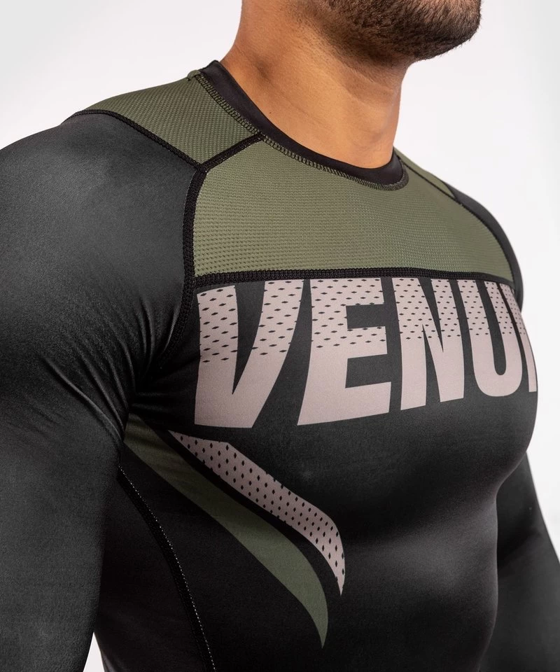 Venum ONE FC Impact Rashguard L/S Zwart Kaki 7 Venum ONE FC Impact Rashguard L/S Zwart Kaki - Afbeelding 5