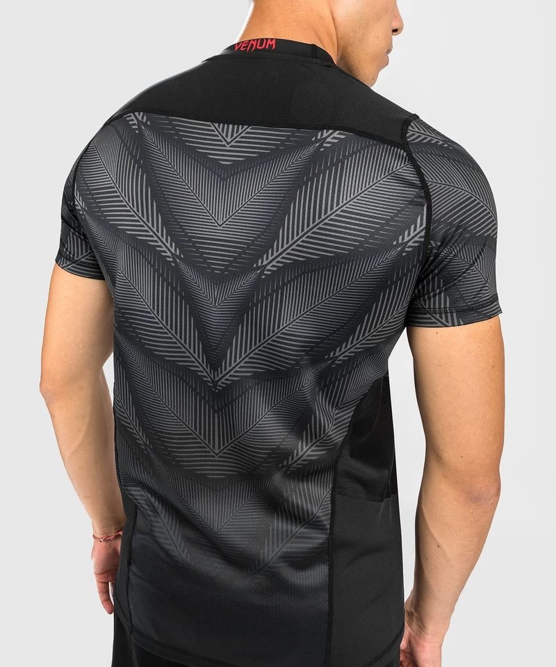 Venum PHANTOM Dry Tech T-shirt Zwart Rood 5 Venum PHANTOM Dry Tech T-shirt Zwart Rood - Afbeelding 3
