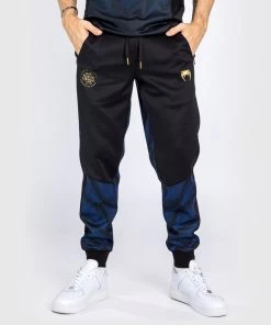 Venum Phantom Loma Joggingbroek Zwart Blauw 13 Venum Phantom Loma Joggingbroek Zwart Blauw -Boksen Winkel venum venum phantom loma joggingbroek zwart blauw 2