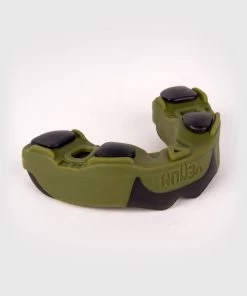 Venum Predator Mouth Guard Mondbeschermer Khaki Zwart -Boksen Winkel venum venum predator mouth guard mondbeschermer kh 2