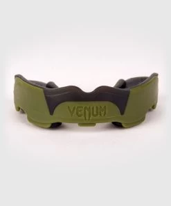 Venum Predator Mouth Guard Mondbeschermer Khaki Zwart