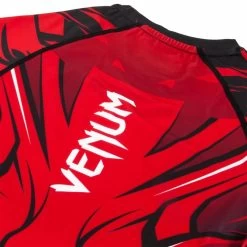Venum Rashguard Bloody Roar Red S/S Venum Shop Nederland -Boksen Winkel venum venum rashguard bloody roar red s s venum sh 4
