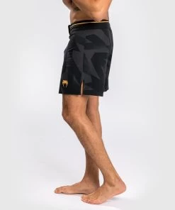 Venum Razor Fightshort Zwart Goud 13 Venum Razor Fightshort Zwart Goud -Boksen Winkel venum venum razor fightshort zwart goud 3