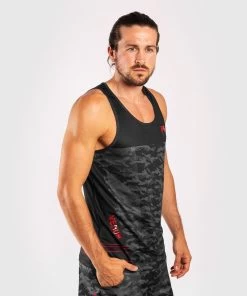 Venum Shirt Trooper Tank Top Camo Zwart Rood -Boksen Winkel venum venum shirt trooper tank top camo zwart rood 2