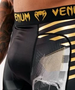 Venum Skull Compression Shorts Zwart Goud -Boksen Winkel venum venum skull compression shorts zwart goud 4